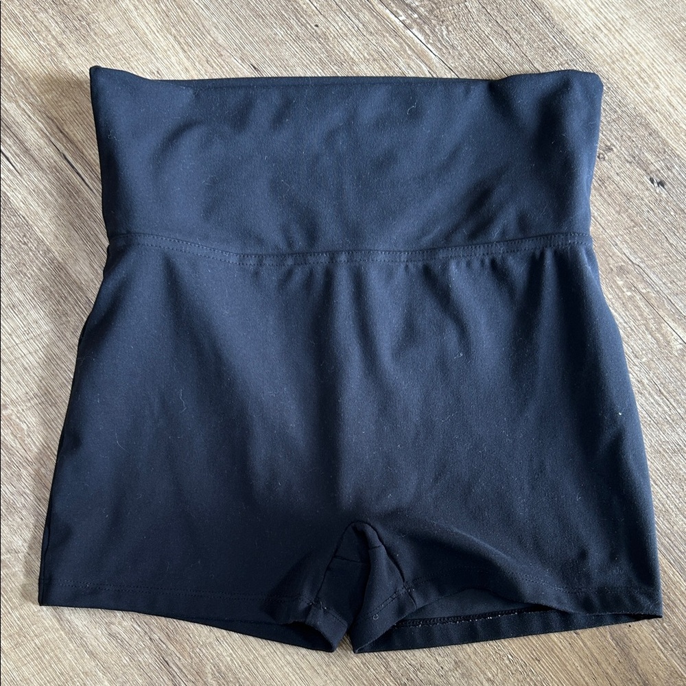Garage bike shorts size small